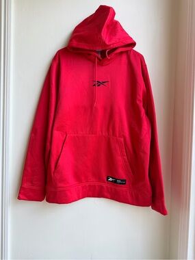 Reebok Quantum Hoodie Fiery Red Men’s XL Pullover Kangaroo Pocket
